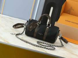 Picture of Louis Vuitton Handbags _SKUfw183375810fw